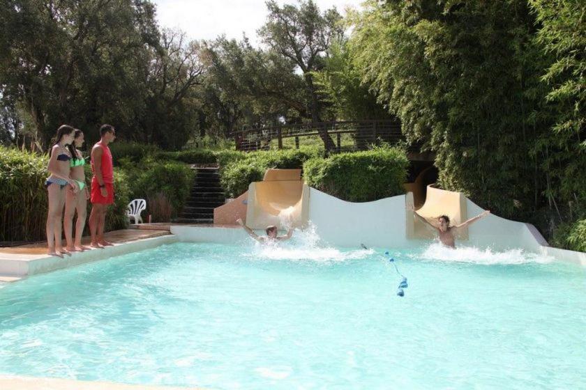 Les Restanques Vue Mer Roses 1070 Rez De Jardin Grimaud Exterior foto
